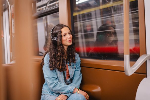 koptelefoon casque ALL EXTERNAL USE UNTIL MAY 2028 ! que faire bruxelles stib